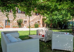 House ∙ 4 bedrooms ∙ 8 guests
