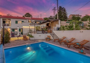 House ∙ 4 bedrooms ∙ 9 guests