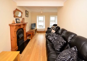 House ∙ 4 bedrooms ∙ 6 guests