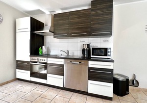 House Holiday - Apartment 3 - Well-kept vacation complex with 5 residential units in a quiet area.