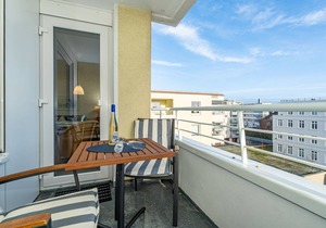 House Sola Bona Westerland near the beach