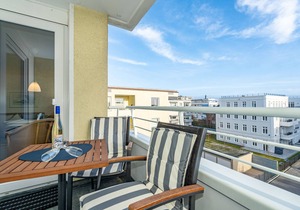 House Sola Bona Westerland near the beach