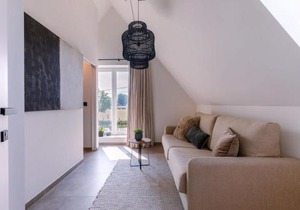 Huswell - Nadia - Family room at ranch "De Blauwe Zaal"