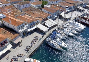 Hydra Port Apartments-Serenity