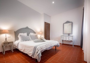 Hystorical Villa (built 1796) - surrounded by the beautiful Florentine hills
