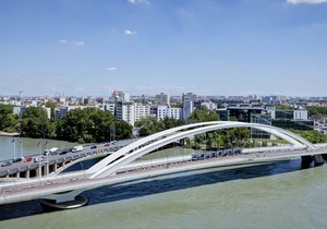 Ibis Lyon Gerland Musée des Confluences