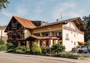 Idyllisches Doppelzimmer mit Balkon