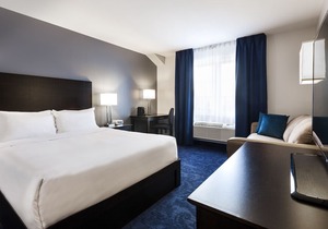 Imperia Hotel and Suites