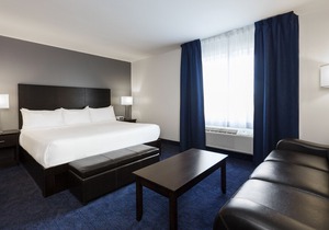 Imperia Hotel and Suites