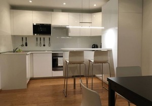 In the center, 2-room apartment, 75 sqm, 20% DISCOUNT from 1 month! W-Lan, TG., partly with AC!