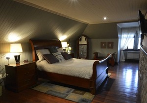 In the heart of Matane, the Bruine Océane Inn is a little gem ready to welcome y