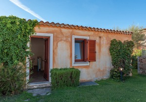 In the heart of Pittulongu and near the beach with Wi-Fi - Villetta Donatello ST