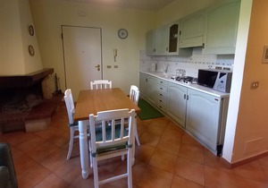 Independent apartment with garden near Rome