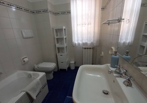 Independent apartment with garden near Rome