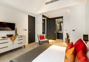 Infinity Blue Phuket - beachfront pool villa