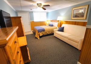 Island Manor Resort, a VRI resort