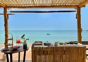 Issara Beach Resort Beachfront