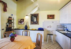 Tastefully furnished vacation apartment in a quiet & sunny panoramic location