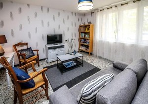 JOLI APPARTEMENT - PISCINE - 68m2 - GAILLAC