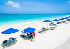 Jun 1-10 avail!! OceanView Cayman Reef 36 Beautiful condo King Bed new 65" TV