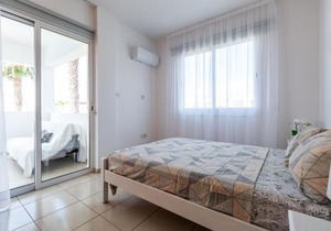 Just renovated beautiful 2 bed apartment in Paphos 5 min drive to the beach