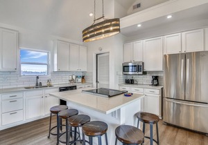 Kahala Beachfront | Oceanfront Views, Vaulted Ceilings!