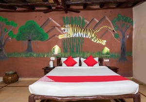 Kanha Village Eco Resort
