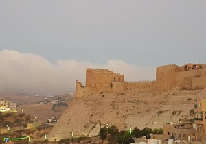 Karak House, Flat near karak castle