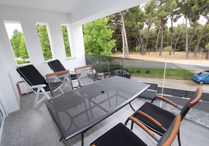 KARLO 1 Two-Bedroom Apartment