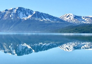 Kenai Lake House...private, lake front home