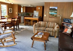 Kenai Lake House.private, lake front home