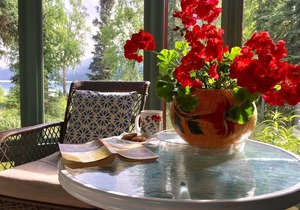 Kenai Lake House.private, lake front home