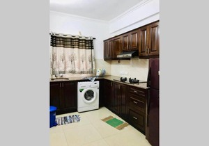 KENSINGTON SQUARE 2BHK BY WHITE HORSE HOMES