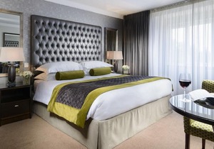 Killarney Oaks Hotel