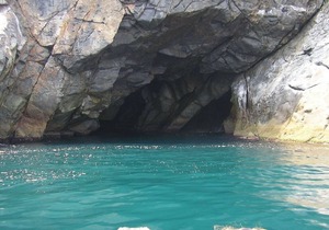Kit Located in the center of Arraial do Cabo Aptos for 6 adults.