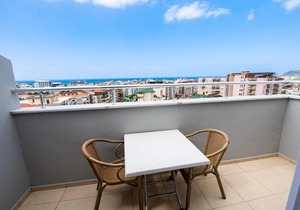Kleopatra Tower Suite Hotel