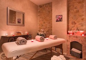 La Bastide De Tourtour Hotel & Spa