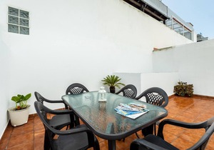 LA CASA DE LOS LANCES