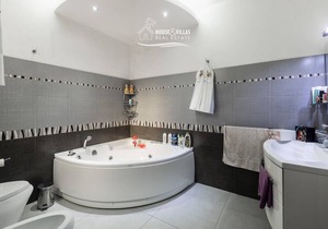 La Tonnara Holiday - Two Bedroom Apartment, Sleeps 3
