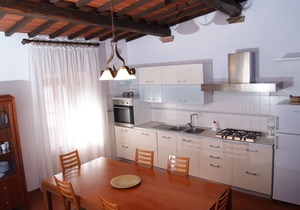 La Valle 3 - Apartment with pool