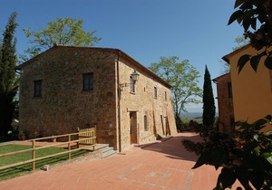 La Valle 3 - Apartment with pool