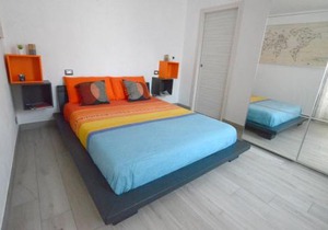 LaCasetta Como Lakeview Terrace renovated apartment