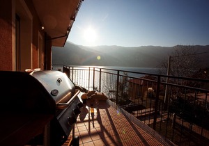 Laglio Contemporary Home with pool sleeps 4 by Italian Apartments.