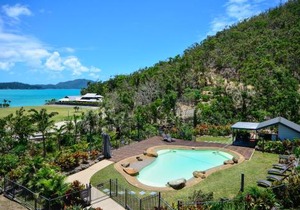 Lagoon Beachfront Lodge 201 on Hamilton Island by HamoRent
