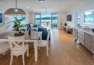 Lagoon Beachfront Lodge 202 on Hamilton Island by HamoRent