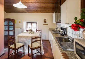 Lake Maggiori villa rentals, Italian Lakes villa rental, Lake Maggiori villa to let, villa with pool Lake Maggiori