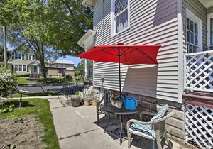Lakefront Manitowoc Apt - 2 Mi to Red Arrow Park
