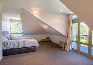 Lakes Retreat - Queenstown Holiday Home, ARROWTOWN