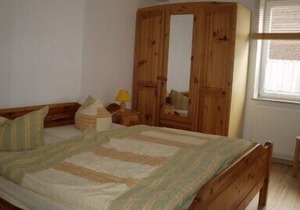 large apartment, quiet location, 5 minutes to the beach