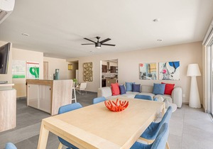 Large&modern apartment with private terrace